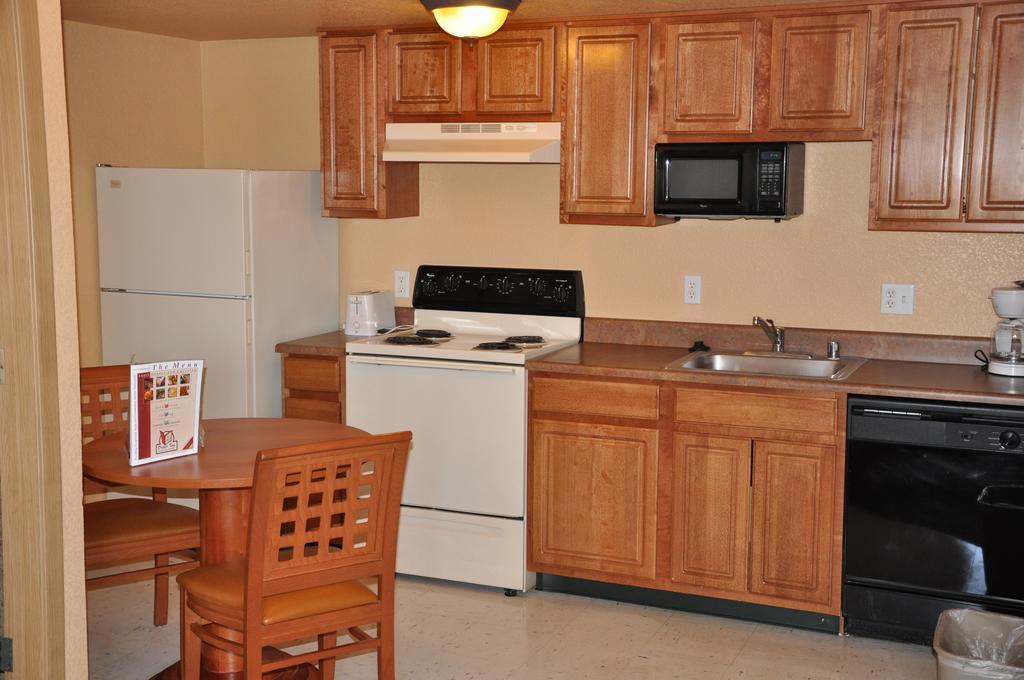 Emerald Suites South Las Vegas Boulevard Room photo