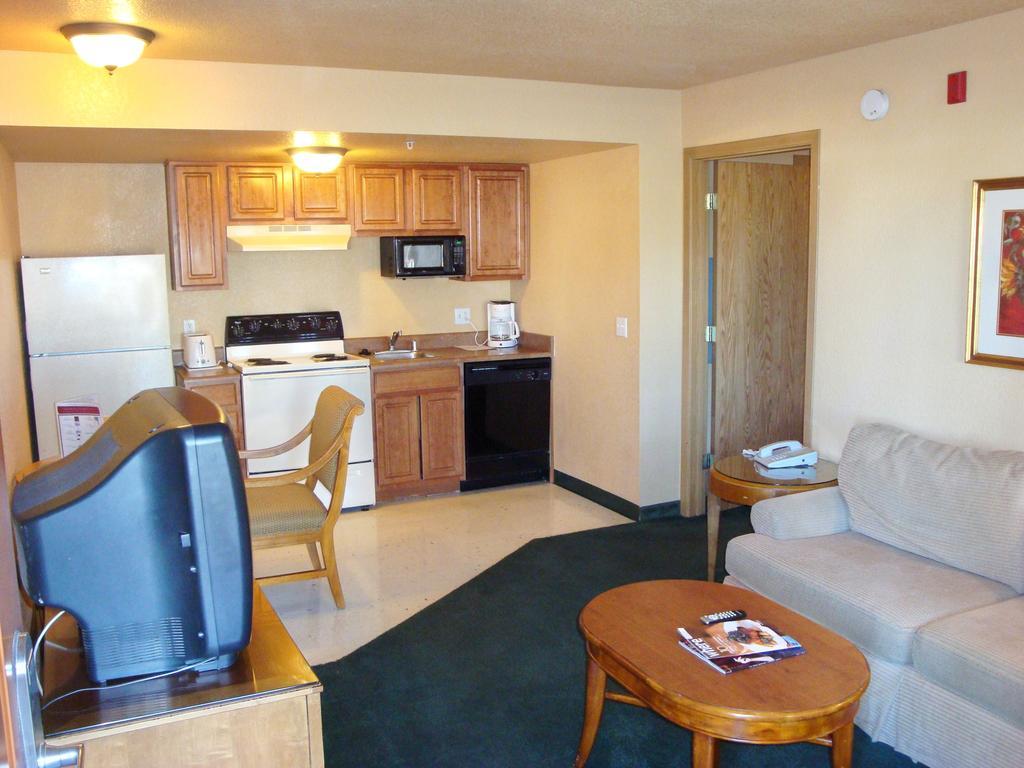 Emerald Suites South Las Vegas Boulevard Room photo