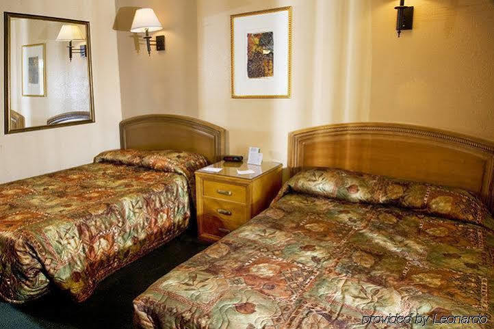 Emerald Suites South Las Vegas Boulevard Exterior photo