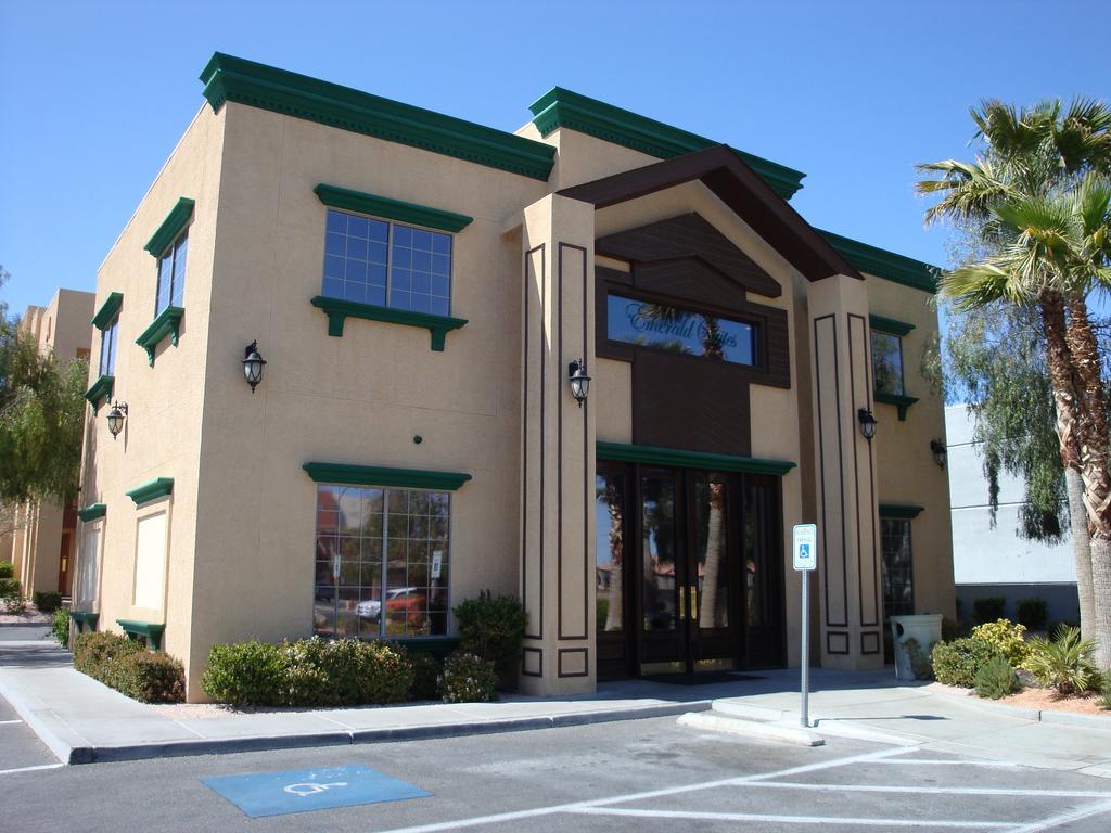Emerald Suites South Las Vegas Boulevard Exterior photo